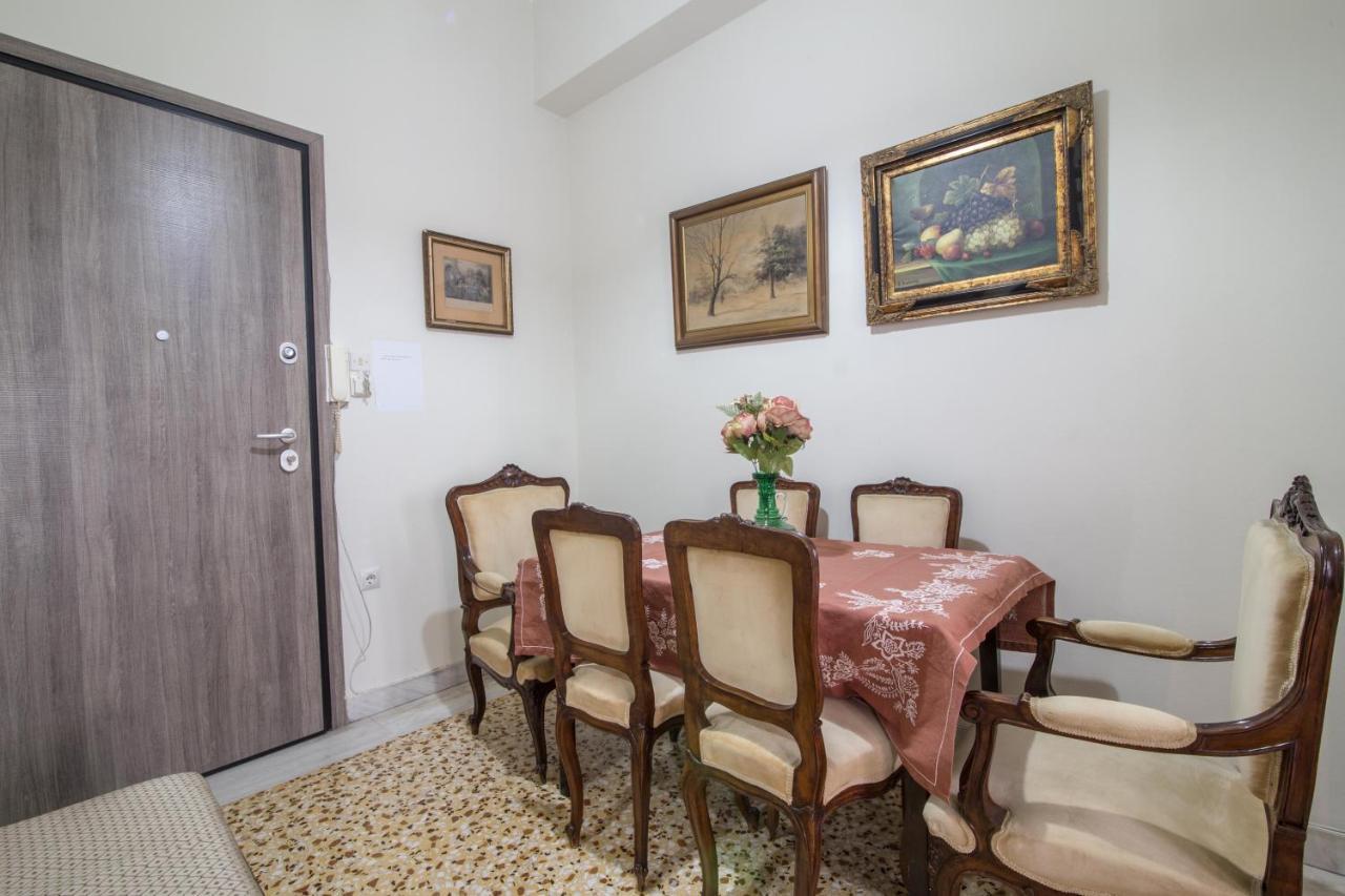 Koukaki Traditional Apartment Athén Kültér fotó