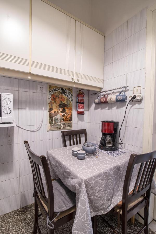 Koukaki Traditional Apartment Athén Kültér fotó