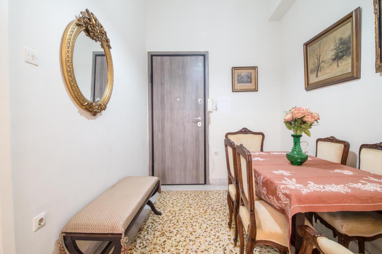 Koukaki Traditional Apartment Athén Kültér fotó
